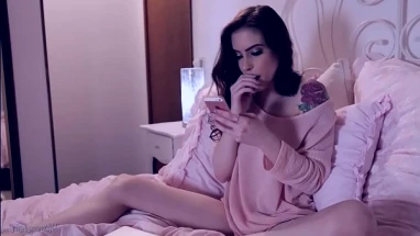 OMG! My mom fuck my boyfriend and licking my pussy